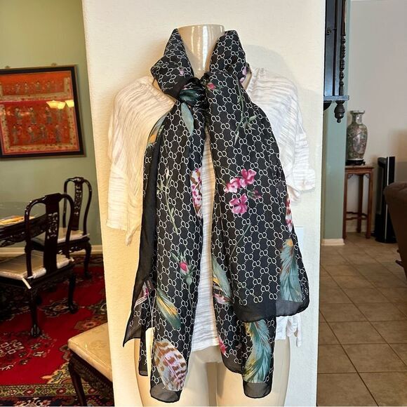 100% SILK BY FASHION DESIGN FEATHER FLORAL LARGE SOFT LIGHTWEIGHT SCARF NWT - Picture 3 of 11